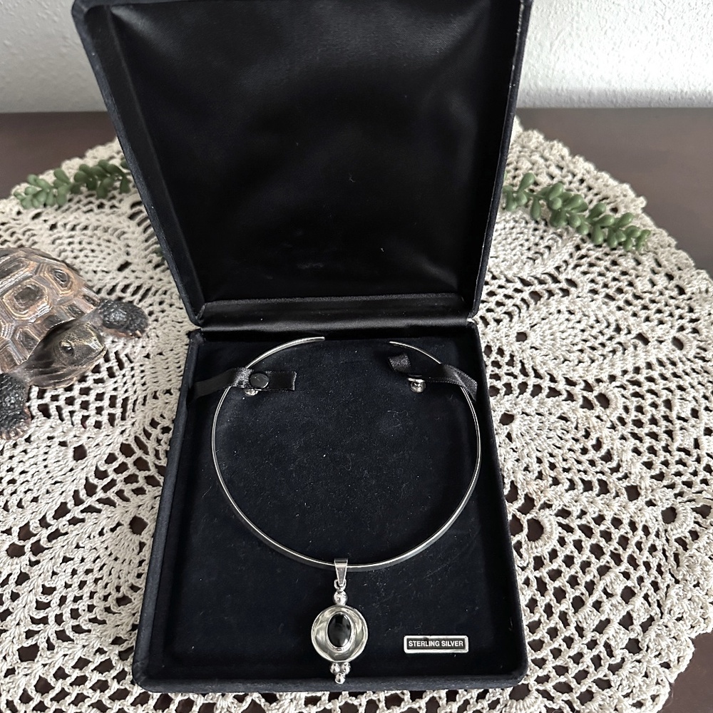SS Collar/Choker with SS Black Onynx Pendant